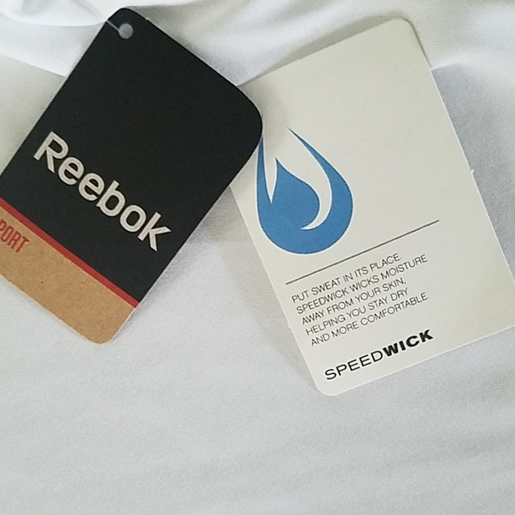 NWT Reebok Tee - Picture 3 of 5